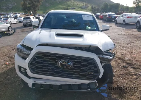 2022 Toyota Tacoma Trd Sport z USA, uszkodzony, nr VIN 3TMCZ5AN7NM506696